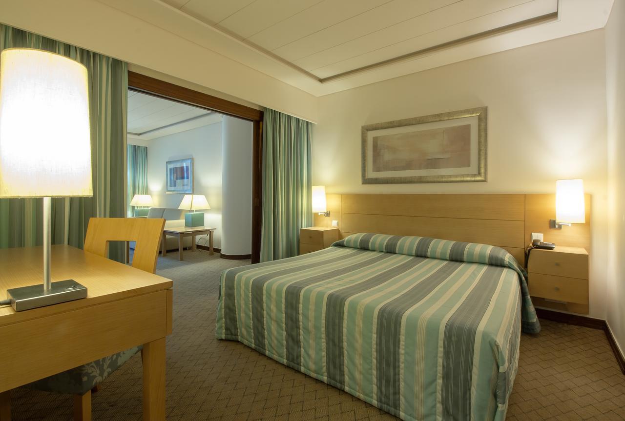 มาเดรา รีเจนซี คลับ Hotel ฟุงชาล ภายนอก รูปภาพ